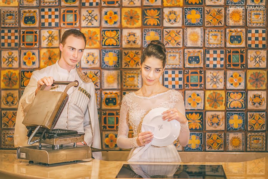 Photographe de mariage Giorgi Tsiklauri (tsiklauri). Photo du 19 décembre 2016