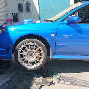 インプレッサ WRX STI