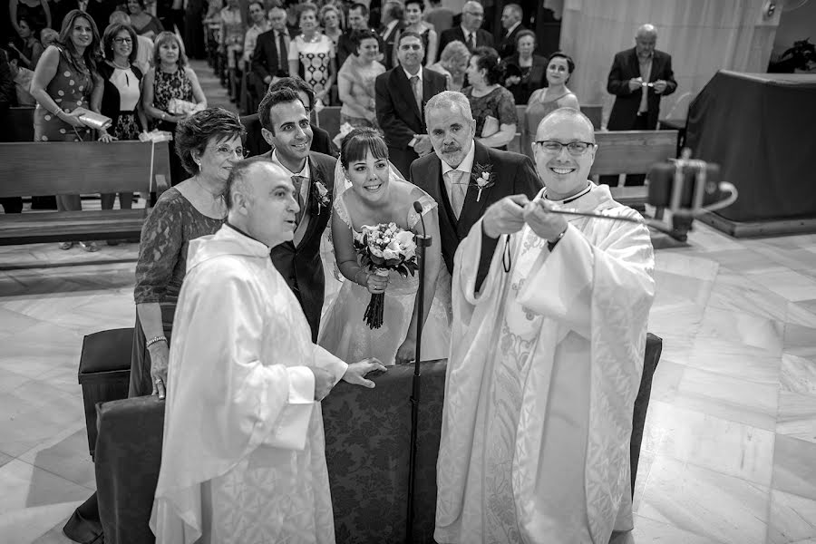 Fotografo di matrimoni Valeriy Senkin (senkine). Foto del 29 ottobre 2015