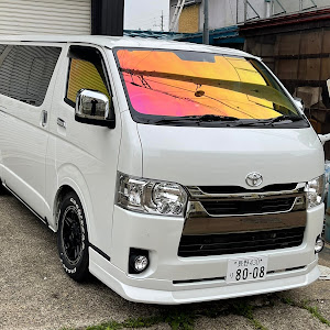 ハイエースバン GDH206V