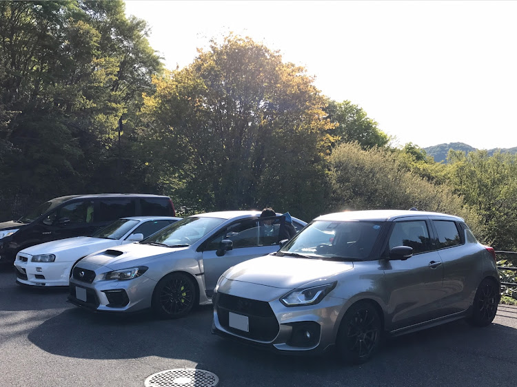 スカイライン GT-RのBNR34・ドライブ・大山・WRX STI・スイフトに関するカスタム事例の投稿画像2枚目