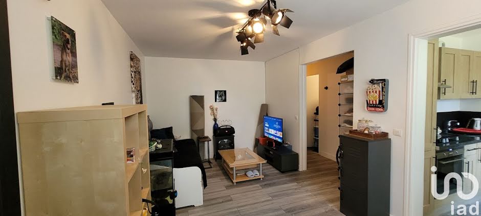 Vente appartement 2 pièces 44 m² à Villiers-le-Bel (95400), 99 900 €