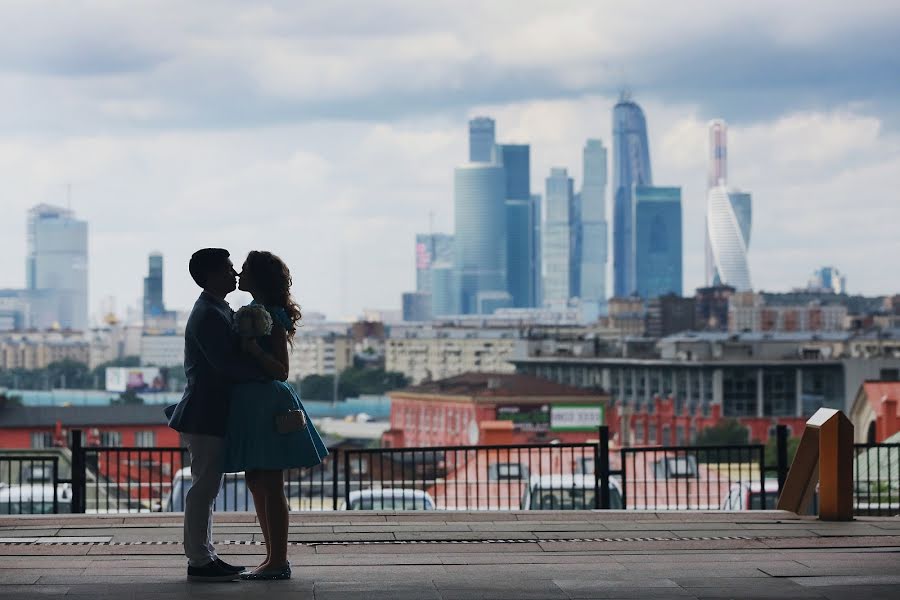 Wedding photographer Vadim Ukhachev (vadim). Photo of 13 March 2020