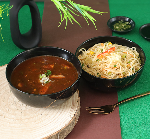 Korean Black Bean Sauce with Hakka Noodles