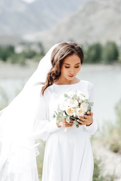 Fotografo di matrimoni Raushan Verzhbickaya (raushanv). Foto del 7 ottobre 2021