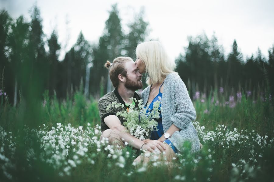 Wedding photographer Aleksandr Lisicin (foxylis). Photo of 9 November 2016