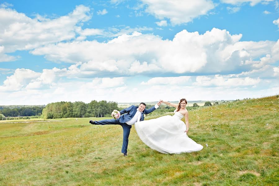 Fotógrafo de casamento Sergey Shmoylov (sergshm). Foto de 4 de setembro 2014