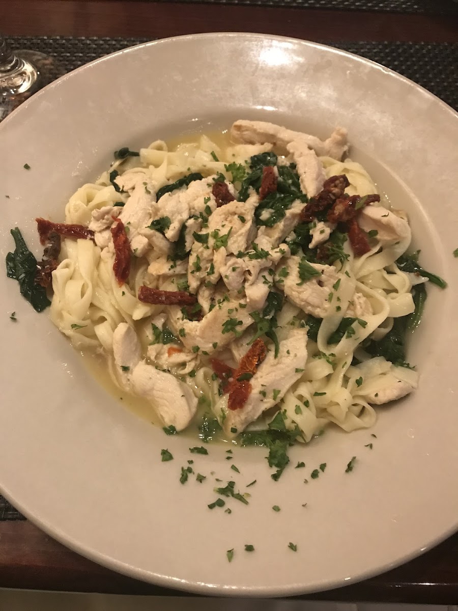 Gluten-Free Pasta at Golden Goose American Grill