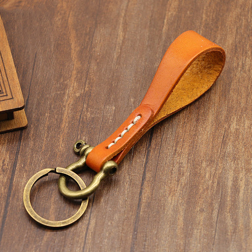 Title 7, Retro Leather Car Key Chain with Copper Horsesh...