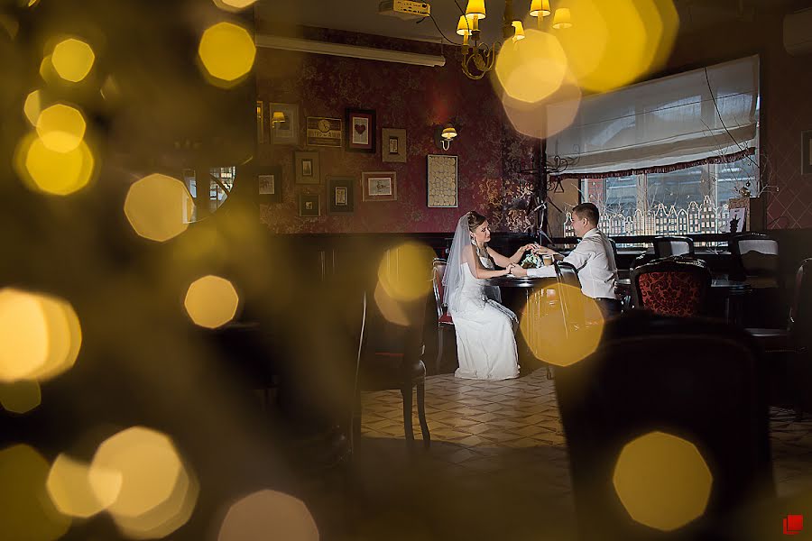 Fotografo di matrimoni Mikhail Denisov (mohax). Foto del 19 gennaio 2015