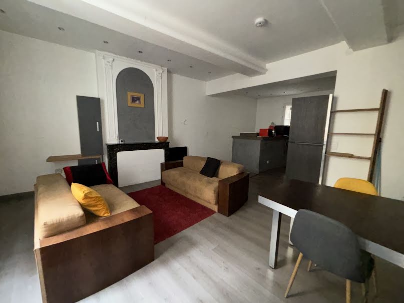 Location meublée duplex 3 pièces 72.11 m² à Beziers (34500), 600 €