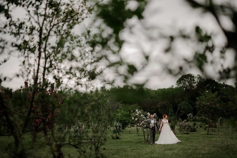 Wedding photographer Petr Topchiu (petru). Photo of 12 May 2019