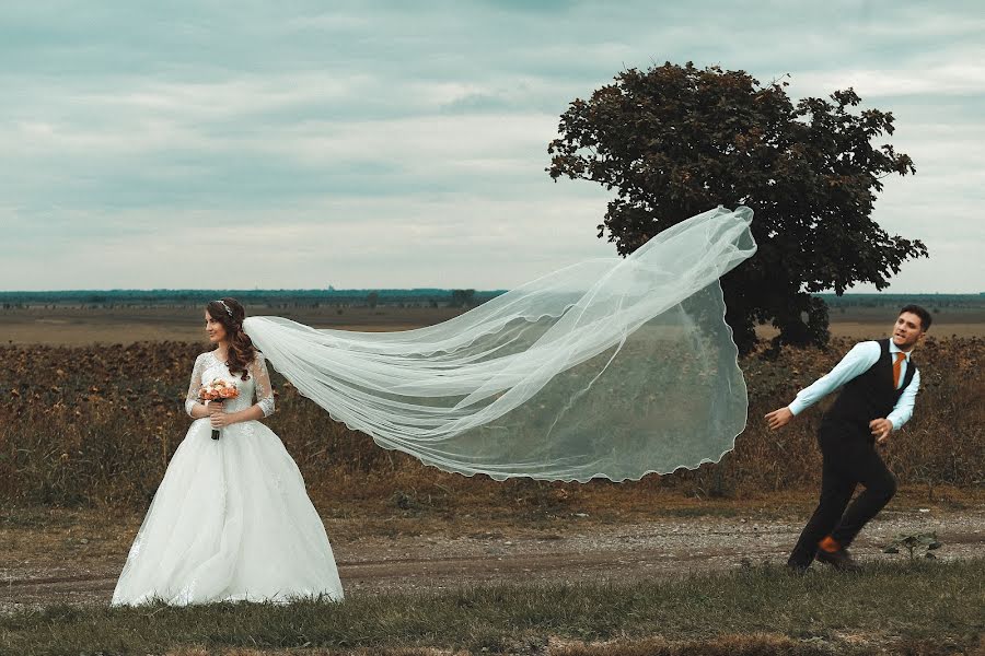 Fotógrafo de casamento David Ardelean (davinart). Foto de 10 de outubro 2017