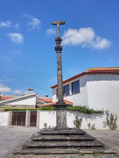 Cruzeiro De Carrazedo 