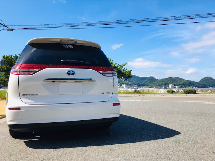 アクセラのありがとう！エスティマ！・よろしく！アクセラ！・MAZDAの希少種に関するカスタム事例の投稿画像2枚目