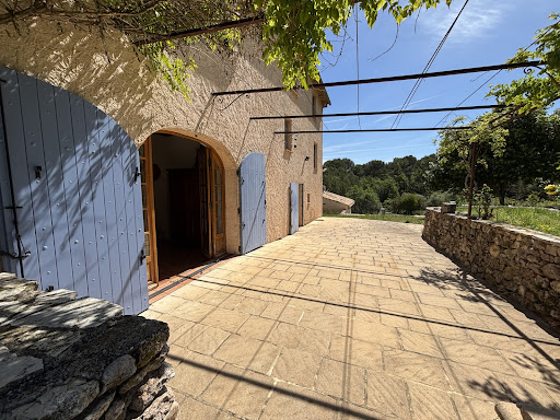 Property with pool 4