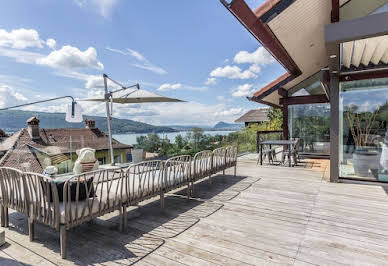 Maison avec piscine et terrasse 16