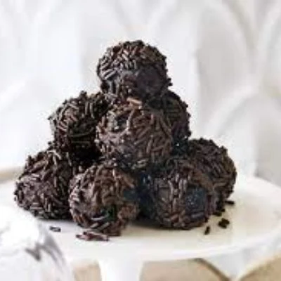 Rum Ball (2 Pc)