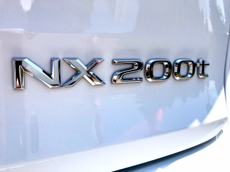 NXのコーティング・レクサス・NX・メンテナンスに関するカスタム事例の投稿画像4枚目