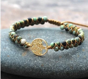 Bracelet de yoga tressé à double cordon avec breloque Arbre de Perles, favorisant la méditation, le bien-être et la relaxation. Cadeau idéal.