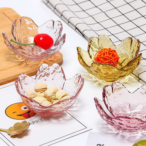 Title 4, Japans hamerpatroon bloembladen glazen schotel