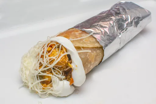 Chicken Tikka Mayo Cheese Paneer Roll