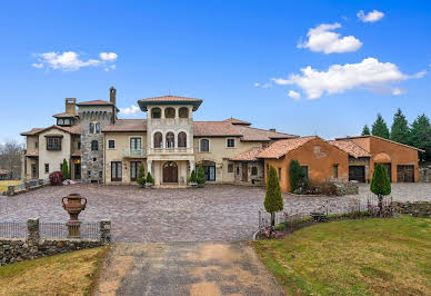 Maison avec piscine et jardin 7