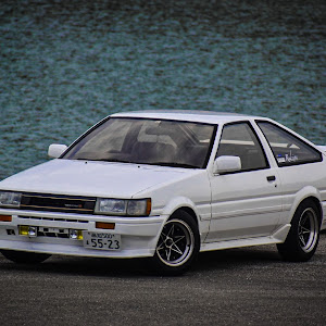 カローラレビン AE86