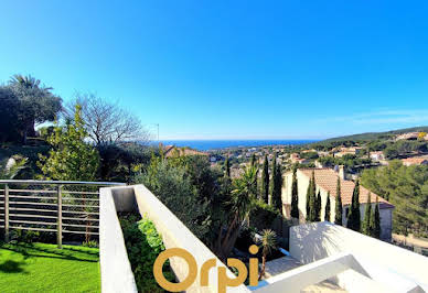 House with pool and terrace 7