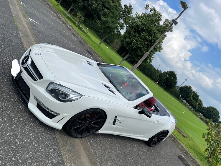 SLのAMG・オープン最高❤️・中田スポーツセンター・9月もよろしくお願いします。・ドライブに関するカスタム事例の投稿画像3枚目