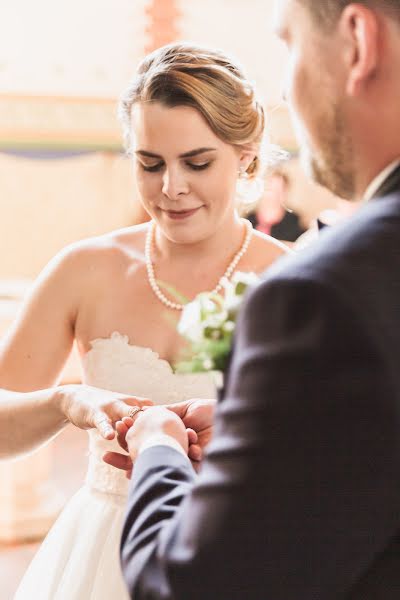 Wedding photographer Julia Bellack (silkandpeonies). Photo of 5 September 2023