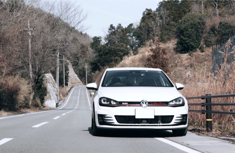 ゴルフのGTI・パーツ取り付け・ゴルフ・ゴルフ7・DIYに関するカスタム事例の投稿画像2枚目