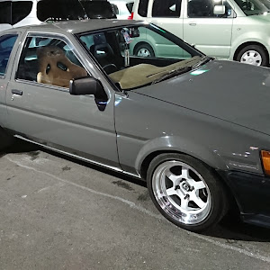 カローラレビン AE86