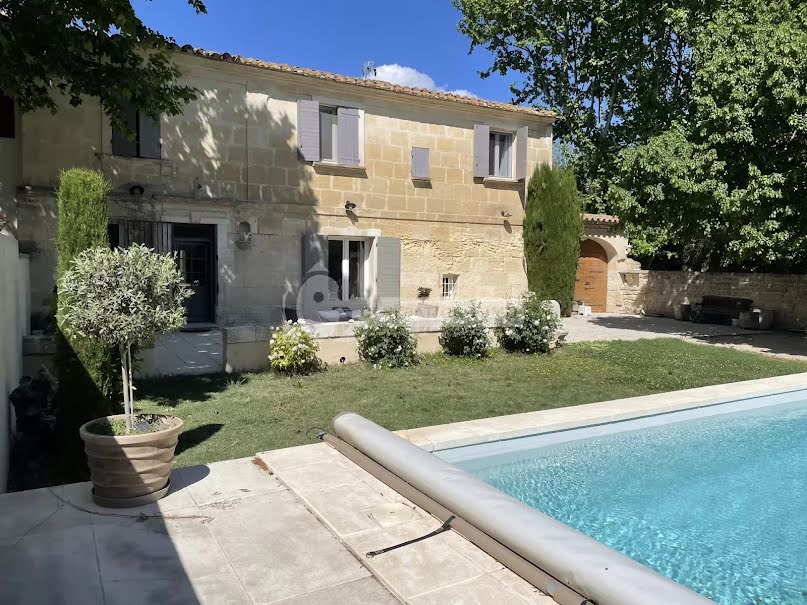 Vente propriété 4 pièces 158.14 m² à Raphèle-lès-Arles (13280), 520 000 €