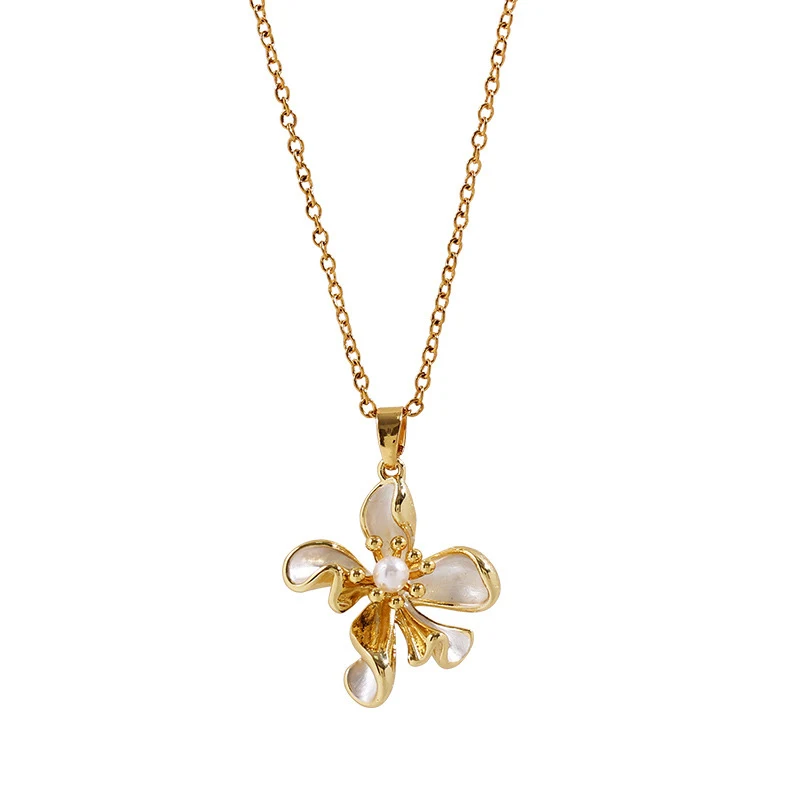 Niche Design Ins Style sleutelbeenketting, een elegante en trendy ketting die jouw outfit perfect maakt, geschikt voor elke gelegenheid.