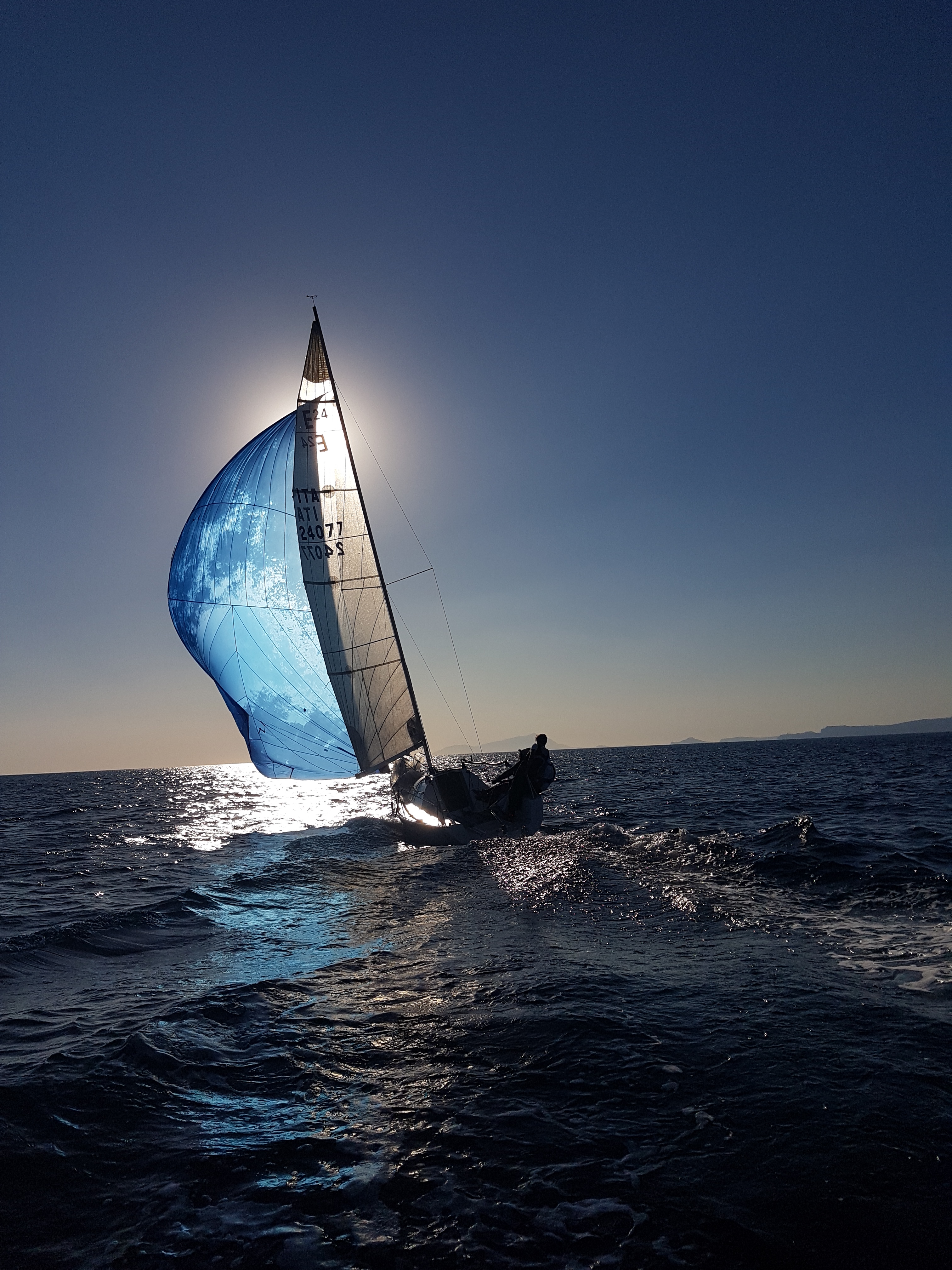 Gran lasco in azzurro di torre_vela