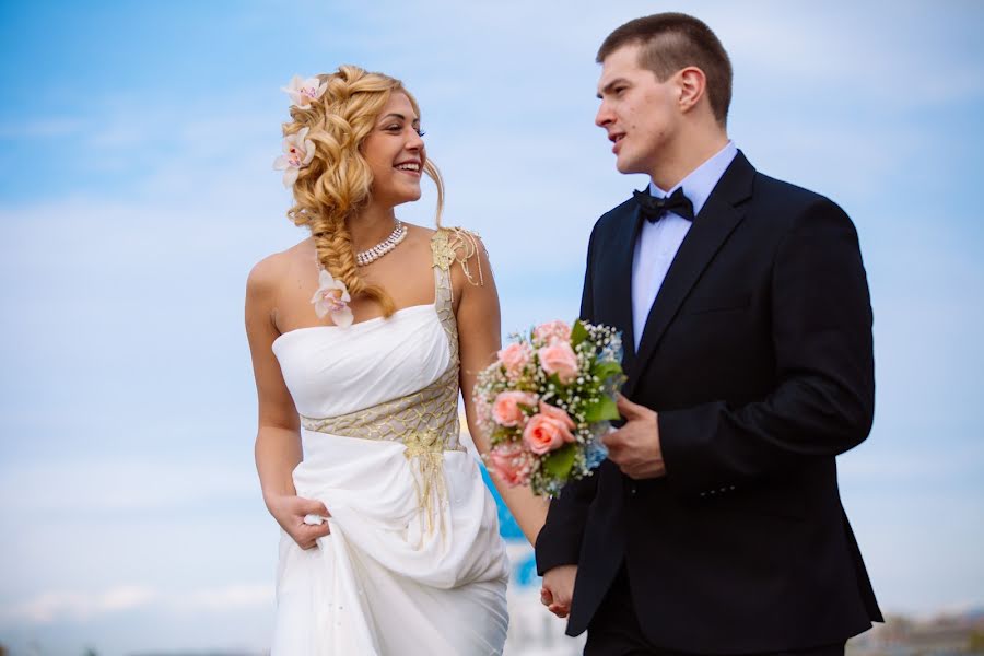 Fotografo di matrimoni Lena Bondarenko (lenabondarenko). Foto del 2 luglio 2014