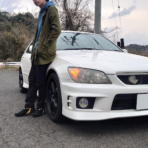 アルテッツァ SXE10