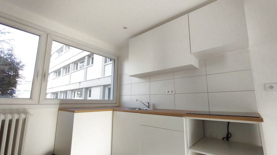 Vente appartement 3 pièces 67 m² à Saint-Etienne (42000), 98 000 €