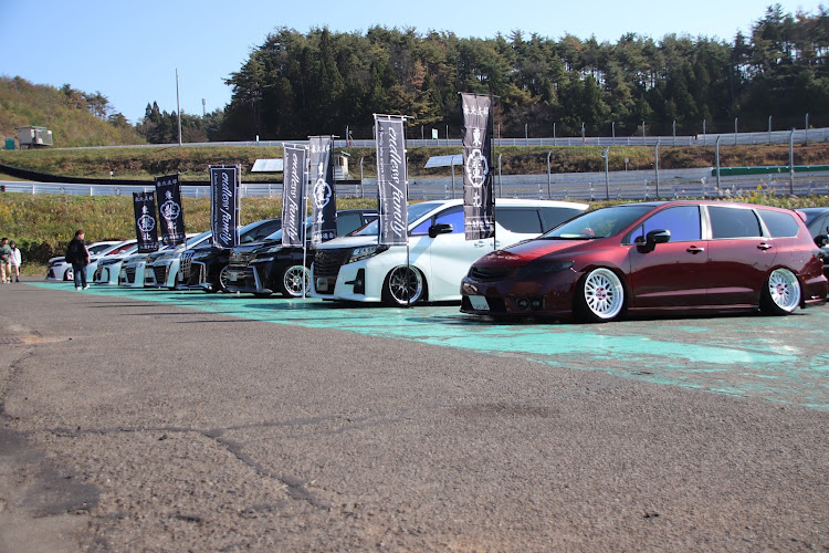 アルファードのendless family・東北輩会・菅生スポーツランド・秋SAM2023に関するカスタム事例の投稿画像3枚目
