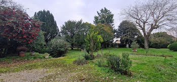 maison à Saint-Jean-d'Angély (17)