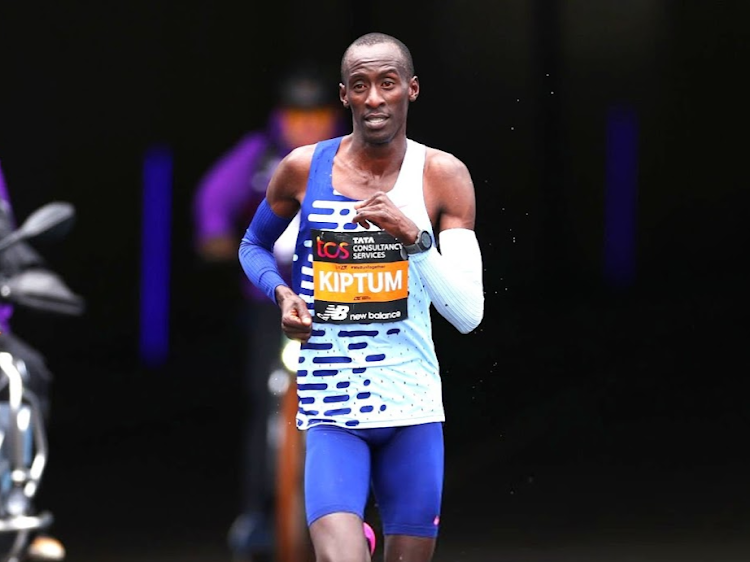 The late Kelvin Kiptum on his way to victory during the 2023 London Marathon