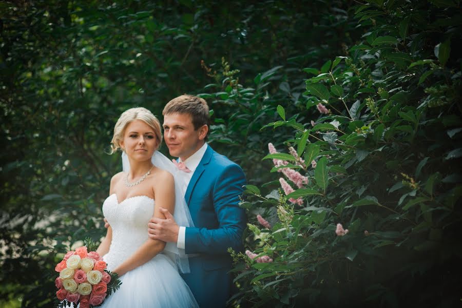 Wedding photographer Anna Slotina (slotinaanja). Photo of 22 July 2014