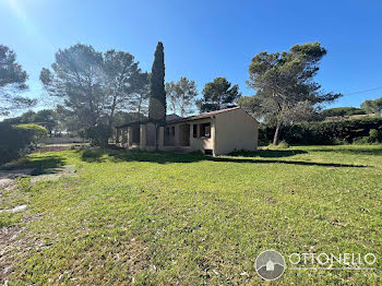 maison à Roquebrune-sur-Argens (83)