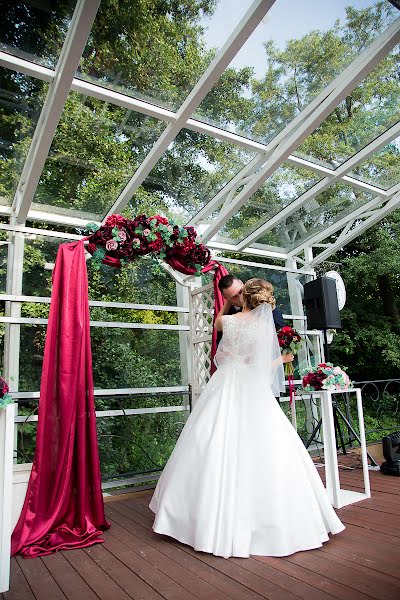 Fotografo di matrimoni Rigina Ross (riginaross). Foto del 5 aprile 2018