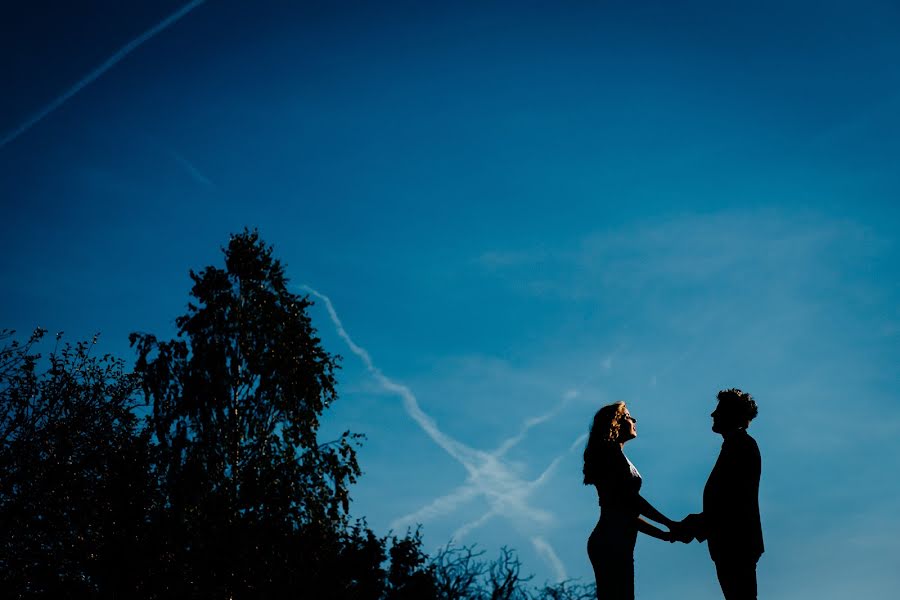 Fotógrafo de casamento Claudiu Negrea (claudiunegrea). Foto de 11 de março 2020