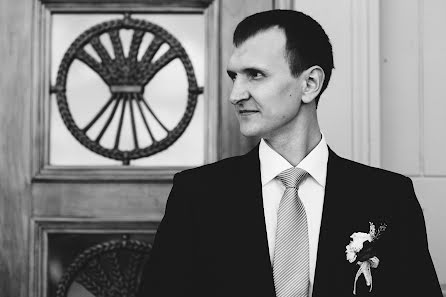Bröllopsfotograf Roman Kress (amoresperros). Foto av 17 oktober 2015