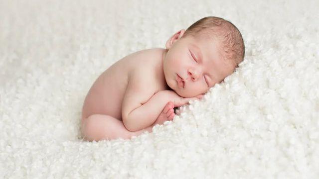 Qué es y cómo funciona la "estufa interior" de los bebés - BBC News Mundo