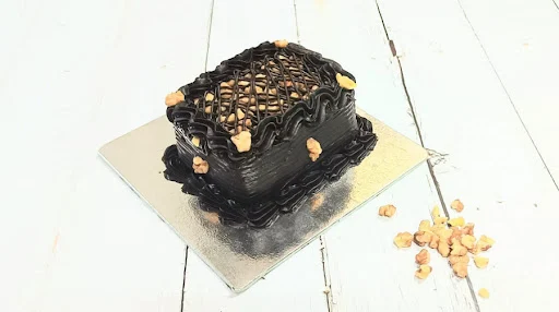 Walnut Chocolate Mini Cake [250gms]