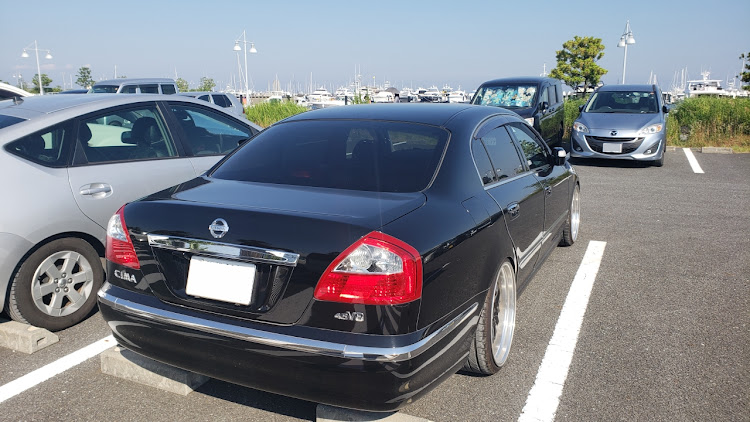 シーマの買い物ドライブ・三井アウトレットに関するカスタム事例の投稿画像1枚目